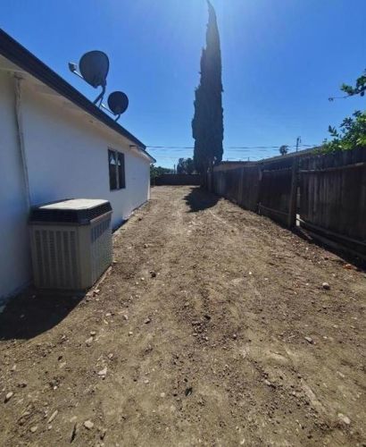 13127 Pfeifle Ave, San Jose CA 95111-3326 exterior