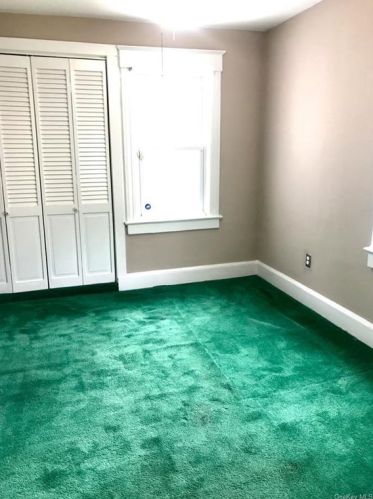 39 Broad St, Middletown NY 10940-3927 exterior