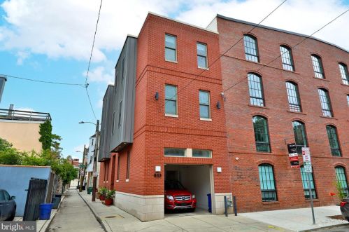 833 Bainbridge St, Philadelphia PA  19147-2009 exterior