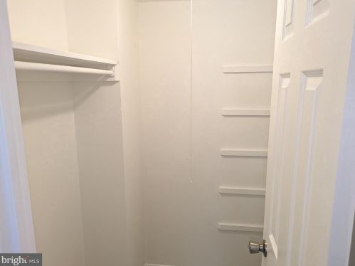 12215 Braxfield Ct, Rockville MD 20852-2055 exterior