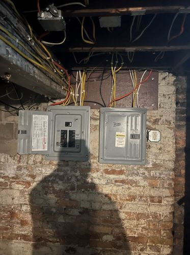 1622 38th St, Milwaukee WI 53215-1726 exterior