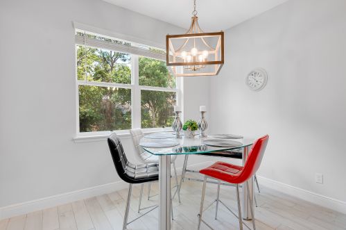 1482 Hunnicut Ave, Fort Pierce FL  34953-7002 exterior