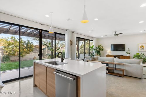 2529 10th St, Phoenix AZ  85006-1055 exterior