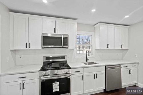 237 7th St, Newark NJ 07107-2728 exterior