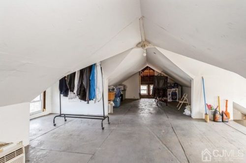 1696 Winfield St, Rahway NJ 07065-3539 exterior