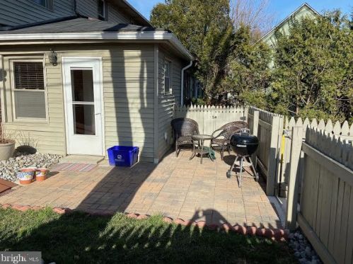 151 Linwood Ave, Ardmore PA 19003-2706 exterior