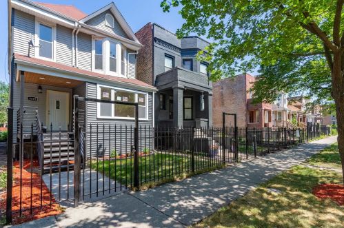 6609 Maryland Ave, Chicago, IL 60637-4211