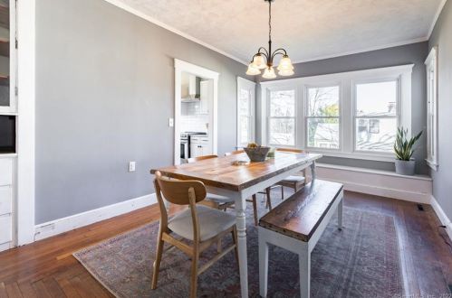 168 Montowese Ave, North Haven CT 06473-3806 exterior