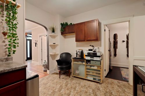 1817 Honore St, Chicago IL 60657-2007 exterior