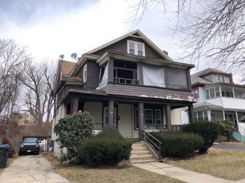 61 Forest Park Ave, Springfield MA  01108-1606 exterior