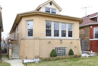 5919 Newport Ave, Chicago, IL 60634-4223
