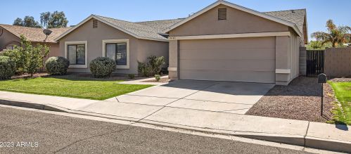 3085 Country Club Ter, Phoenix, AZ 85027-1625