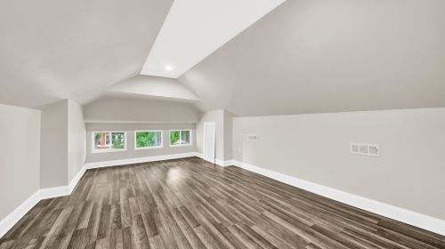 5820 Campbell Ave, Chicago IL 60659-5011 exterior