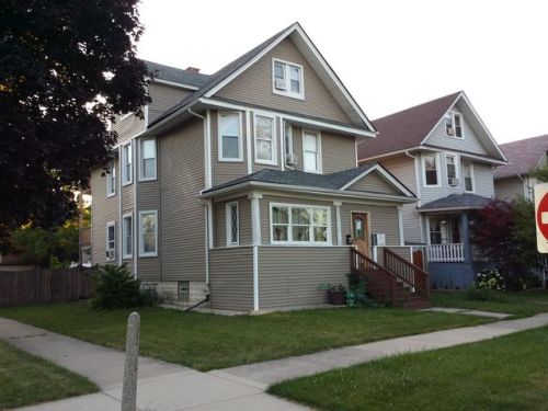 148 10th Ave, Broadview, IL 60153-3421