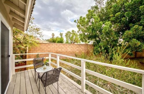 2017 Las Lanas Ln, Fullerton CA  92833-1706 exterior