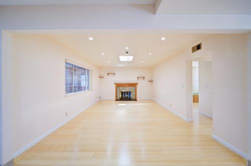 1637 Everglades Dr, Milpitas CA 95035-6612 exterior