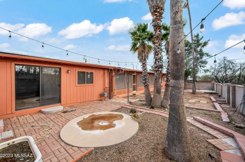 4441 Bear Canyon Rd, Tucson AZ  85749-9649 exterior