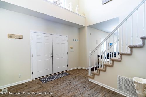 660 Berkeley Ave, Berkeley Township NJ 08721-3703 exterior