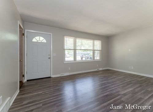 1305 Poulson Rd, Meskegon MI 49445-2532 exterior