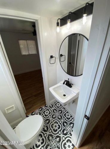 4246 30 Dr, Phoenix AZ 85009-5071 exterior