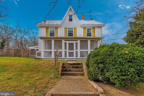 9002 Walnut St, Linwood, MD 21791-7713