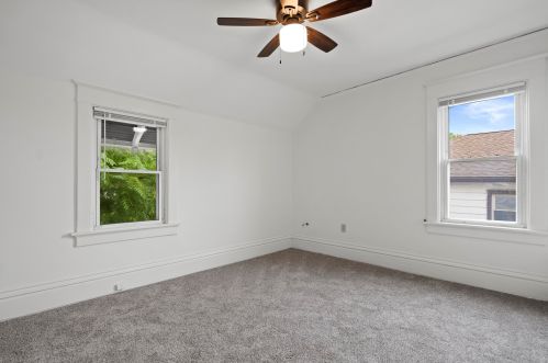 3563 Cramer St, Milwaukee WI 53211-2506 exterior