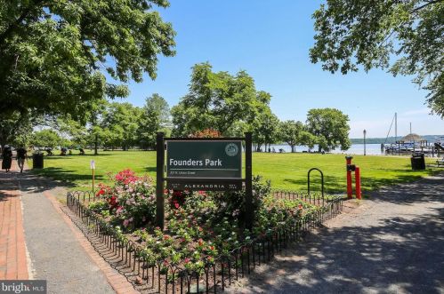 513 Princess St, Alexandria VA 22314-2332 exterior