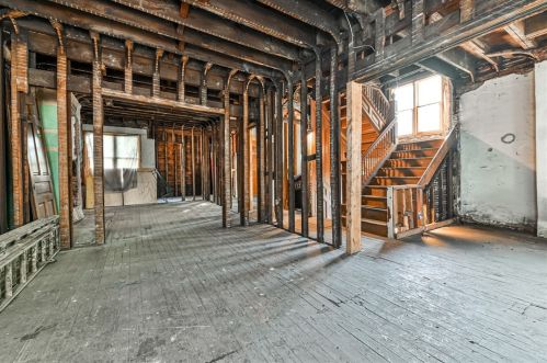 3224 Dawson St, Pittsburgh PA 15213-4536 exterior