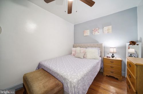 3646 9 St, Philadelphia PA 19140-4319 exterior