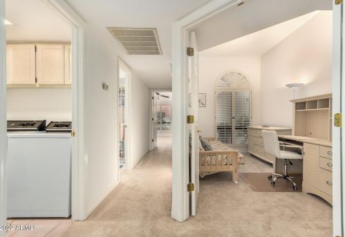 9418 51st St, Phoenix AZ 85044-2313 exterior