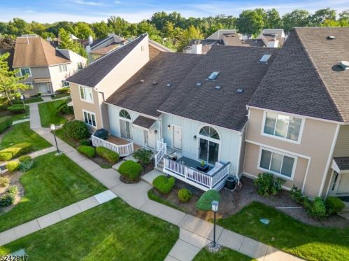 3112 Park Pl, Springfield, NJ 07081-3522