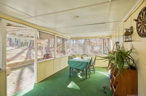 37 Bayne St, Norwalk CT 06851-1201 exterior