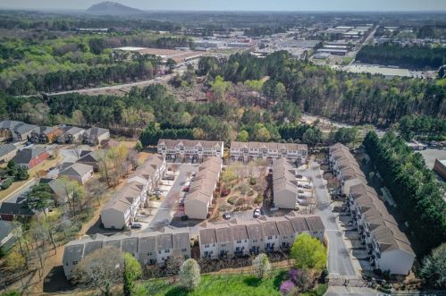 2495 Ivey Crest Cir, Tucker GA  30084-3762 exterior