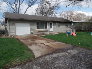 1255 Mcdonald Ave, Aurora, IL 60506-5310