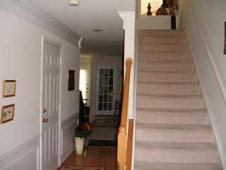 1611 Treetop View Ter, Silver Spring MD  20904-4213 exterior