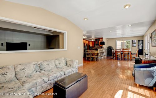 30 Emily Dr, Old Bridge NJ 08857-3811 exterior