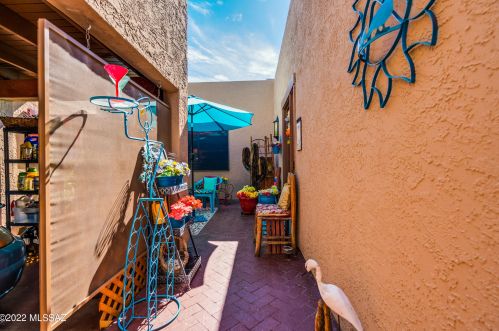 348 Paseo Azul, Green Valley AZ 85614-4137 exterior