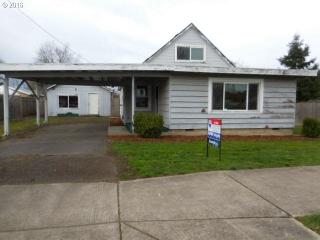 215 Irvington Dr, Eugene, OR 97404-1037