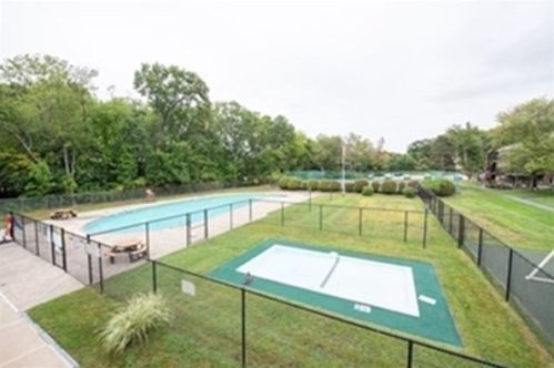 50 Farrwood Ave, North Andover MA  01845-4420 exterior