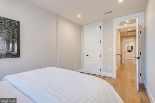 3904 13th St, Washington DC 20003-4108 exterior