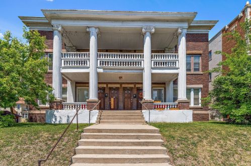 3130 National Ave, Milwaukee WI 53215-1128 exterior