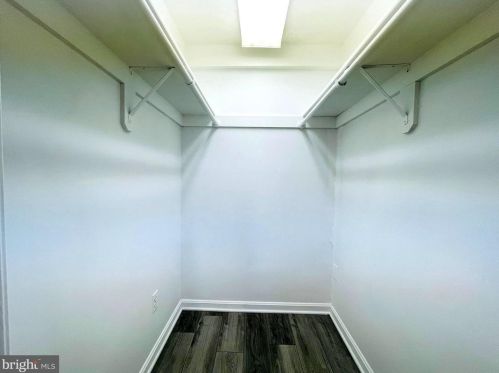 428 Northwest Dr, Silver Spring MD  20901-4417 exterior