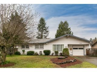 3135 165th Pl, Portland, OR 97236-1850
