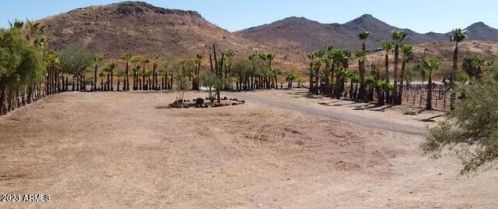 36648 27th Ave, Phoenix AZ 85086-8747 exterior