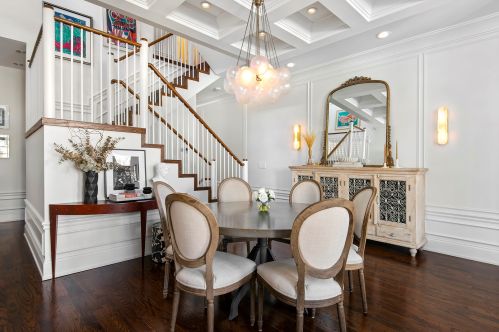 1131 Lill Ave, Chicago IL 60614-2296 exterior