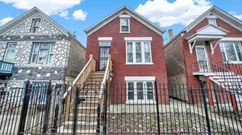 2743 Avers Ave, Chicago IL 60805-1436 exterior