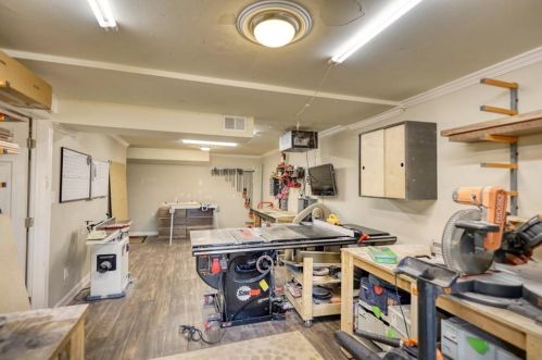 3291 Clifton Church Rd, Atlanta GA  30316-4945 exterior