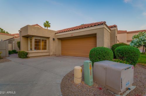 11809 40th Way, Phoenix AZ  85028-1503 exterior