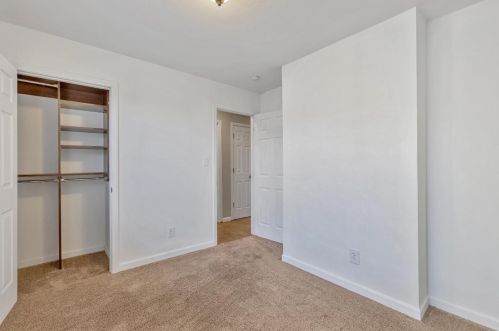 1323 School St, Folsom CA  95630-3335 exterior