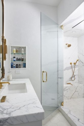 1831 Paulina St, Chicago IL 60622-1107 exterior